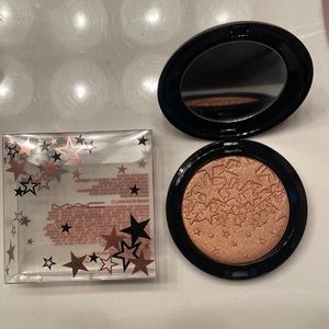 MAC Opalescent Powder - Rising Star
